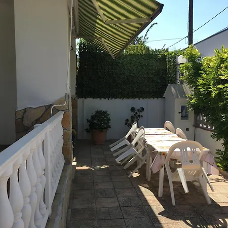 Semesterbostad Casa Del Glicine